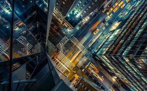 В мегаполисе скачать фото обои для рабочего стола