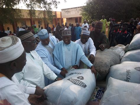 Hyppadec Provides Relief Materials To Flood Victims In Niger Trending