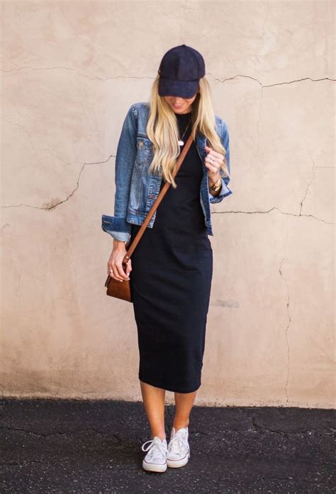 7 Stylish Ways To Wear A Hat This Fall Shirt Dress Style Casual Outfits Casual Fashion