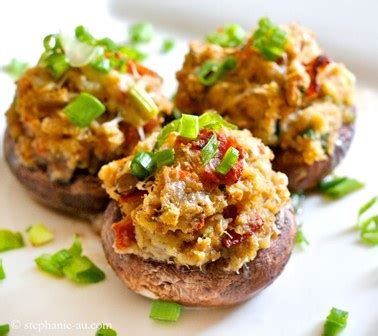 Bacon and Cheese Stuffed Mushroom Caps - Cooks and EatsCooks and Eats