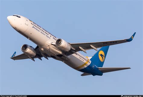 UR PSX Ukraine International Airlines Boeing 737 8EH WL Photo By Paul