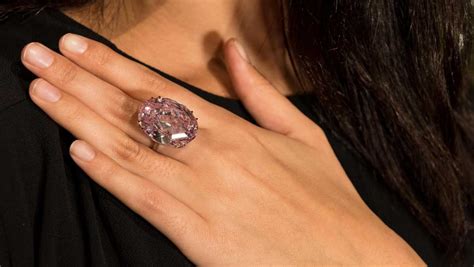 'Pink Star' diamond goes for record amount at auction