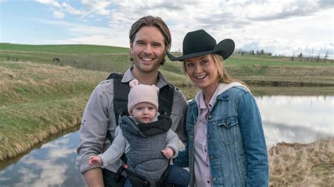 Heartland Star Amber Marshall Says Working With A Baby Is Fresh New