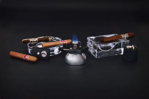 Nude Fumo Cigar Ashtray Uncrate