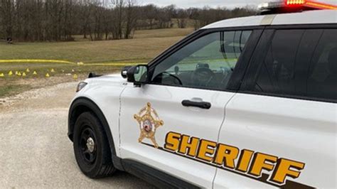 Indiana Police Officers Shot Airlifted To Hospital After Suspect Flees