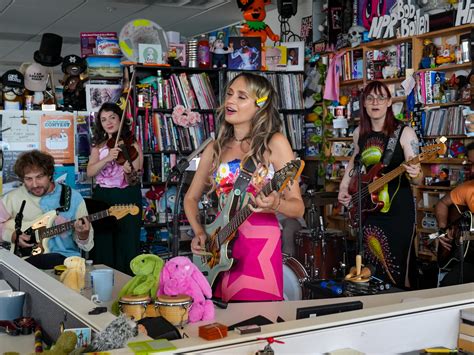 Speedy Ortiz Tiny Desk Concert Jme Jacksonville Music Experience