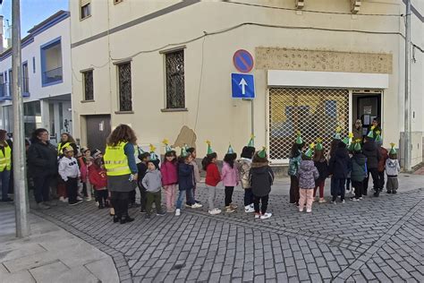 Crianças do Jardim de Infância celebraram o Dia de Reis junto da