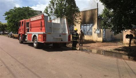 SINOP Homem salva idosa cega de incêndio em residência