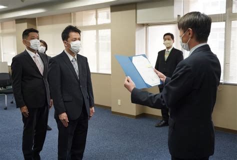 令和3年度データサイエンス技術講座マスターコース履修証明書授与式を行いました 情報・データ科学教育センター