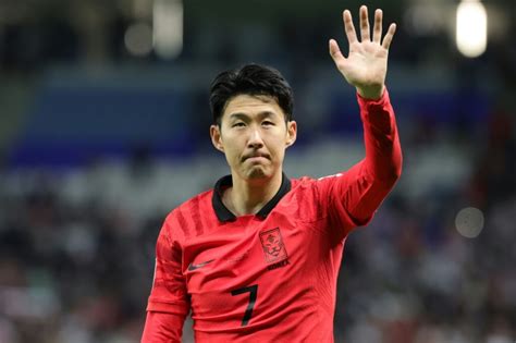 Son Apologises For Bust Up With South Korea Team Mate Lee News Au