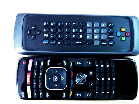 VIZIO XRT302 Qwerty Keyboard Remote For E701i A3E E650i A2 M550VSE