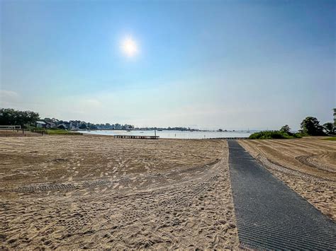 The 13+ Best Beaches In New London, Connecticut — The Purposely Lost