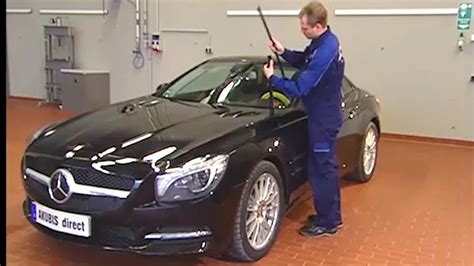 Wiper Blade Replacement On A Mercedes Benz SL Class R231 With MAGIC