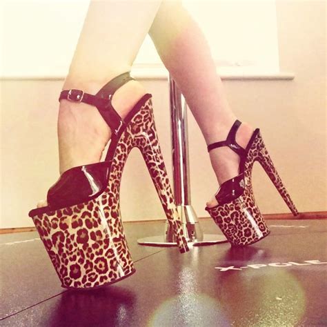 Pole Dancing Shoes Pleasers 8 Inch Leopard Print High Heels Sexy High