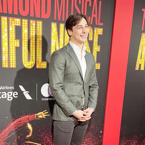 Red Carpet Knockouts: A Beautiful Noise Opening Night | The Daily Scoop
