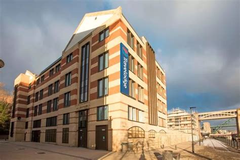 Newcastle Quayside Travelodge staying open for key workers and vulnerable people - Chronicle Live