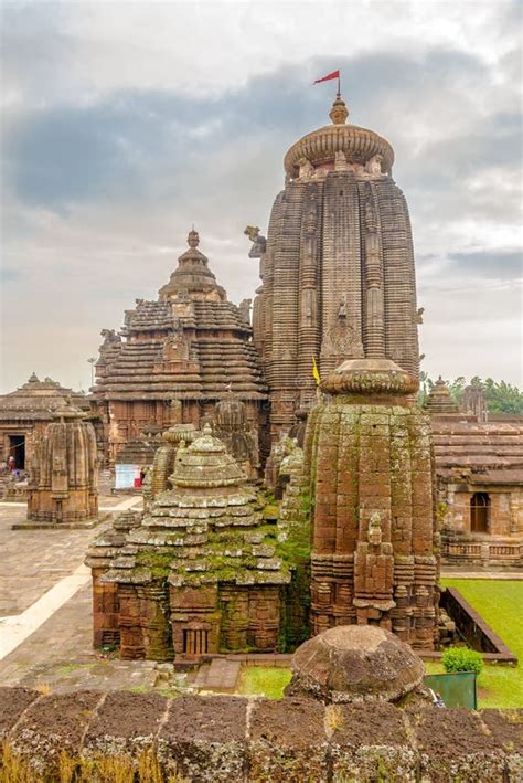 Lingaraja Temple Is A Hindu Temple Dedicated To Shiva And Is One Of The