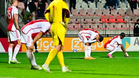 Jong Ajax Geeft Tegen FC Eindhoven In Blessuretijd Eerste Zege Uit