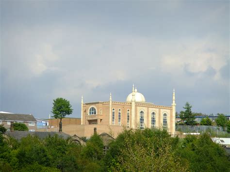 Ahmadiyya Al Mahdi Mosque Bradford Uk