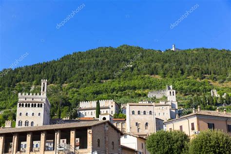 Vista Panorámica De La Antigua Ciudad De Gubbio Una Ciudad Medieval En