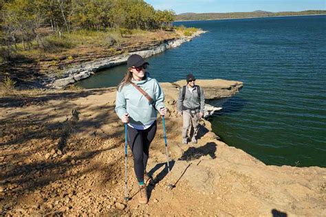 How To Hike The Burnt Cabin Cliff Trail At Lake Tenkiller The