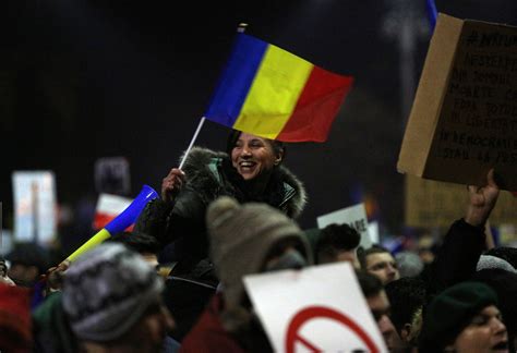 Protests Continue in Romania Despite Repeal of Graft Law - Newsweek