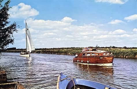 The River Thurne Near Potter Heigham Norfolk Broads Flickr