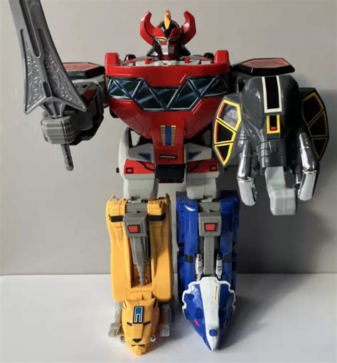 Bandai Mighty Morphin Power Rangers Deluxe Megazord Incomplete