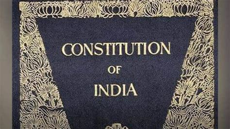 Constitution Day 2022 संविधान दिवस पर देनी है दमदार स्‍पीच इन आइडिया को करें शामिल