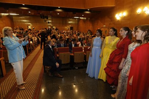 Las Mejores Fotos Del Pregón Y La Imposición De Bandas A La Reina Y Damas De Vila Real El