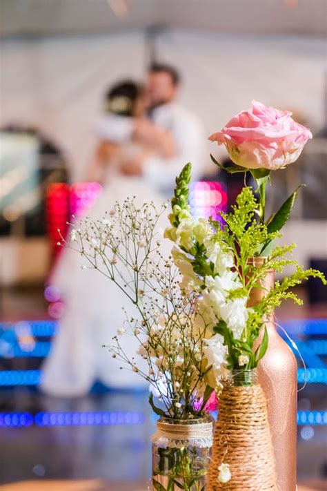 Flower Decoration on the Table · Free Stock Photo