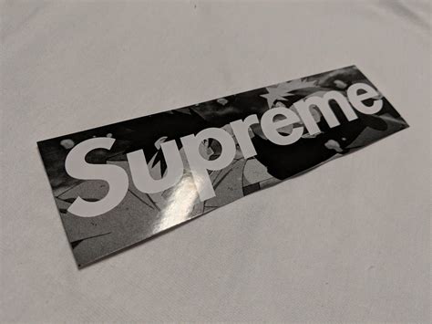 [Misc] Supreme x Naruto sticker finally : r/Naruto