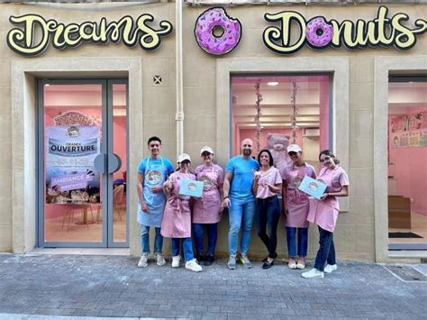 Le R Seau Dreams Donuts Accumule Les Ouvertures En