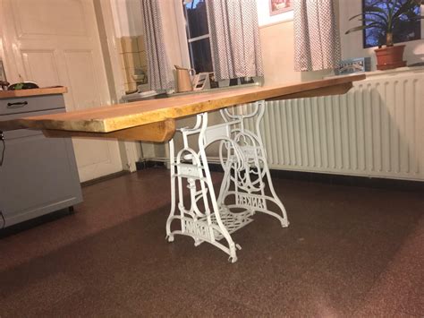 Aus Omas alter Nähmaschine wird ein Tisch Hof Haus Hausmeisterservice