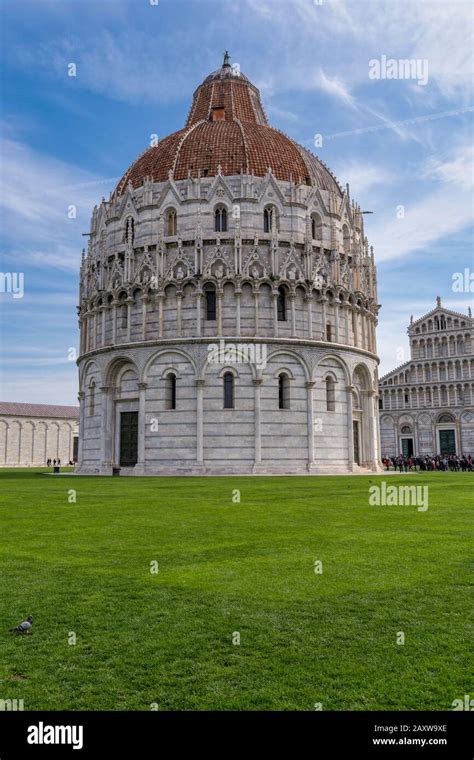 Alla Torre Pendente Della Cattedrale Di Pisa Pisa Tramonto Dei Miracoli