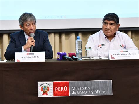 Gobierno confía en cambios en Petroperú permitirán resultados a corto