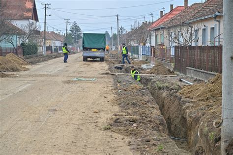 Po Ela Kompletna Rekonstrukcija Pavlova Ke Ulice