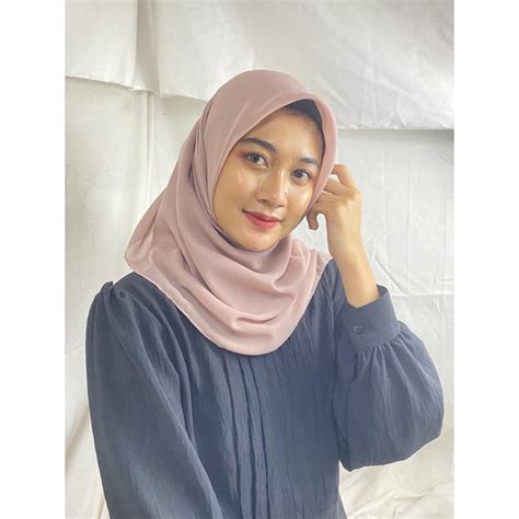 Jual ALRUMI Collection Kerudung Segi Empat Bella Square Cotton Premium