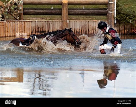 Badminton Sat 01 Hi Res Stock Photography And Images Alamy