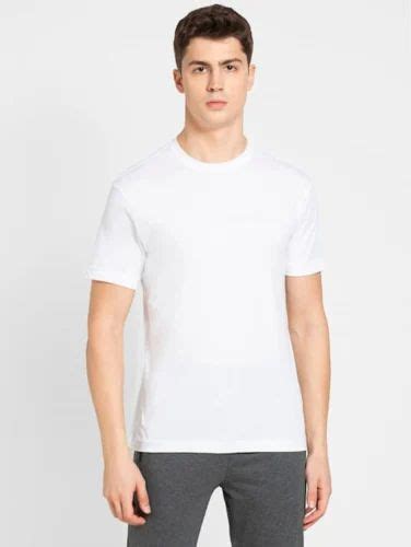 Cotton Men Plain White T Shirt at Rs 120 in Karimnagar | ID: 2850320672862