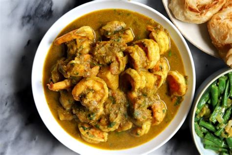 The Best Trinidadian Curry Chicken Plus Bonus Green Seasoning Recipe Travelandmunchies