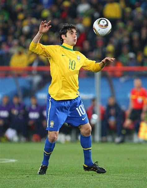 Brasil Chile 10 Futbol Fotografía de fútbol Kaká