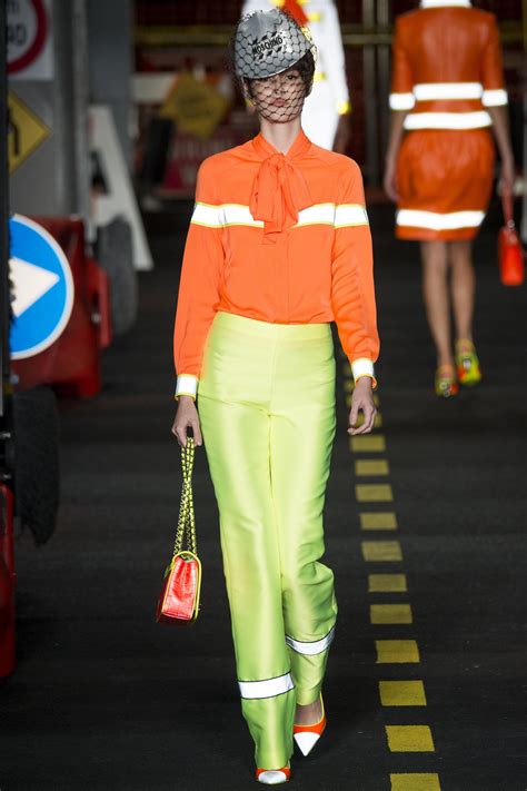 Moschino Spring Ready To Wear Collection Photos Vogue Fashion