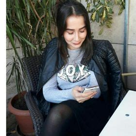 Hot Sexy Burcin Yildiz Bikini Pics