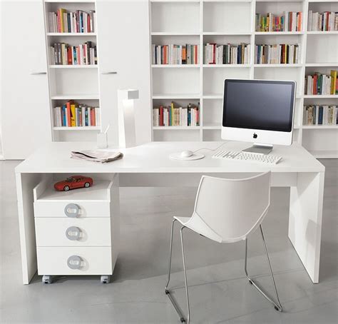 Home office desks for small spaces - Review and photo