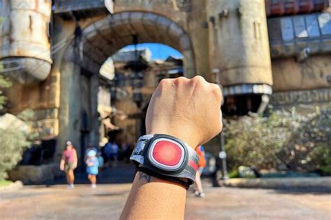 MagicBands At Disneyland Everything You Need To Know