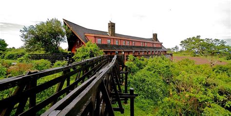 Resort The Ark Lodge Aberdare National Park In Kenya Arenatours It