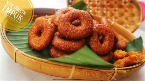 Cara Mudah Membuat Kue Cincin Yang Gurih Dan Empuk Youtube