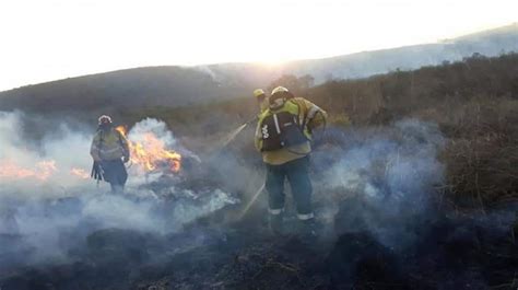 Atención Defensa Civil advirtió que hay alerta máxima por incendios