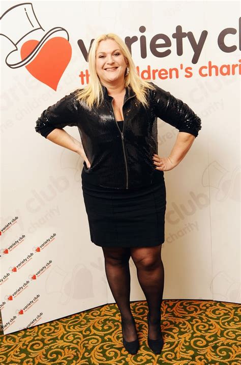 Weight loss diet: Vanessa Feltz shares how she lost three stone with gastric band | Express.co.uk